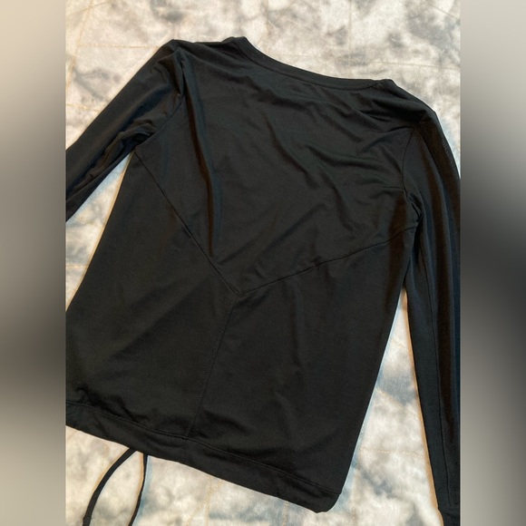 Athleta Lightweight Top - Picture 8 of 13